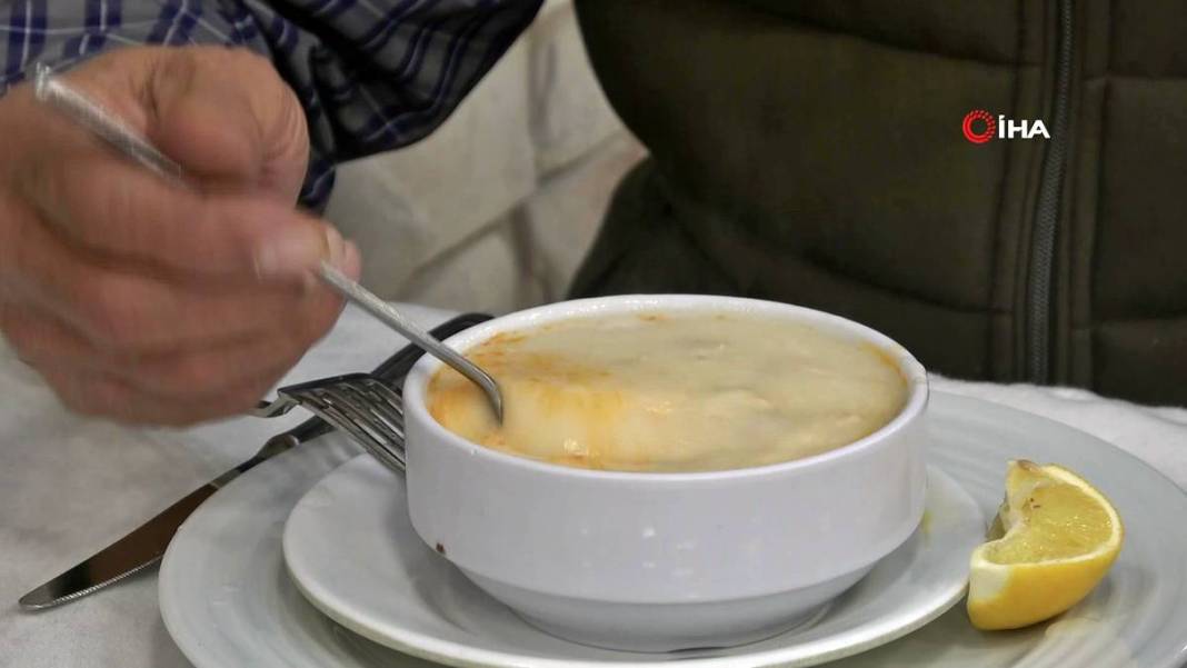 Bu çorbaya herkes burun kıvırıyor fakat meğer doğal antibiyotikmiş! Soğuk havalarda bağışıklığı güçlendiriyor 7